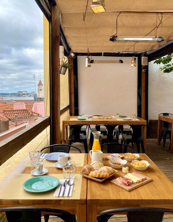 Santa Bica Eat Drink & Sleep Bed & Breakfast Lisboa Екстериор снимка