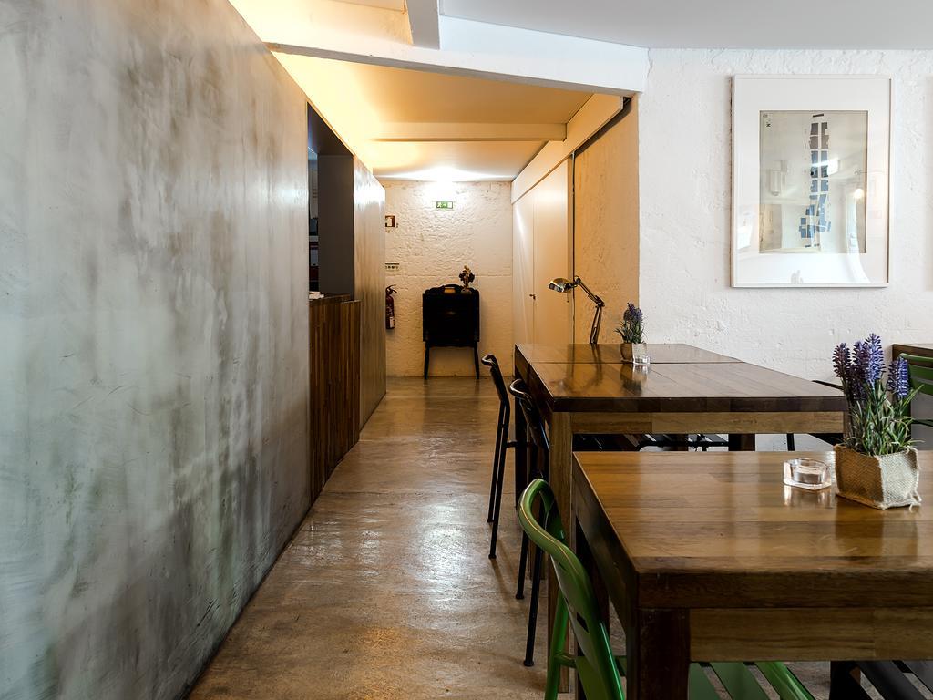 Santa Bica Eat Drink & Sleep Bed & Breakfast Lisboa Екстериор снимка