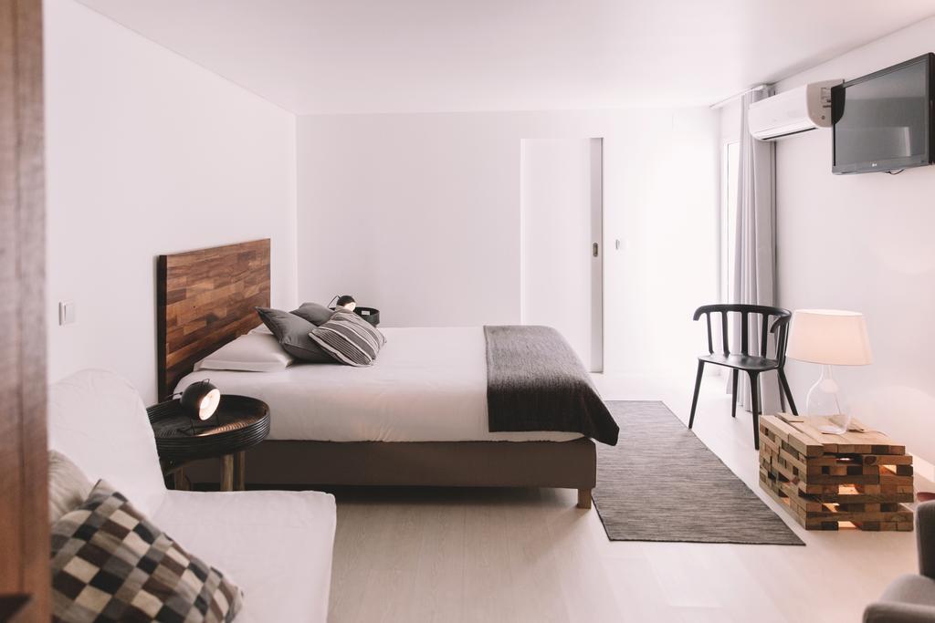 Santa Bica Eat Drink & Sleep Bed & Breakfast Lisboa Екстериор снимка