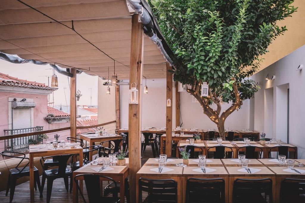 Santa Bica Eat Drink & Sleep Bed & Breakfast Lisboa Екстериор снимка